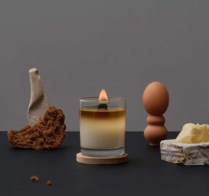 Aromatic candle